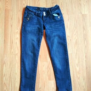 Krembo Embellished Low Rise Jeans